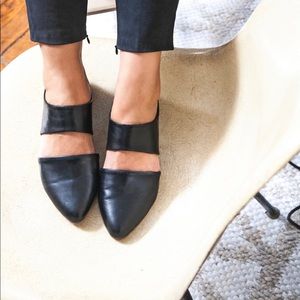 Zou Xou Mule, size 10